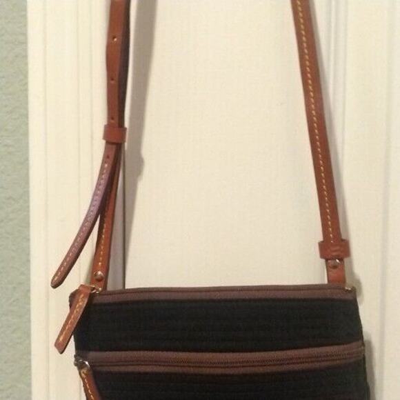 Dooney & Bourke Black Nylon Crossbody Small Mini Shoulder Bag Adjustable - Picture 6 of 14